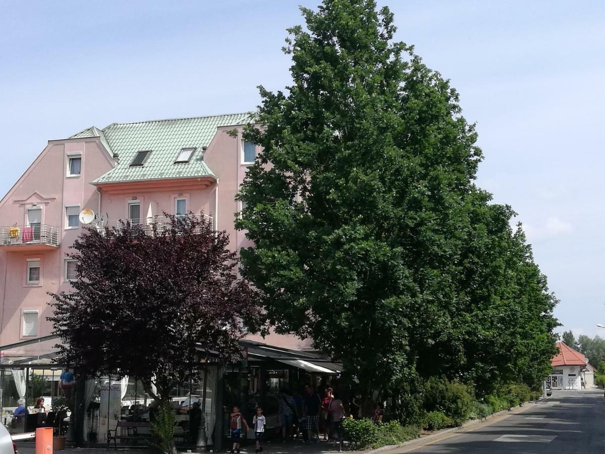 Niki Apartman Хевіз Екстер'єр фото